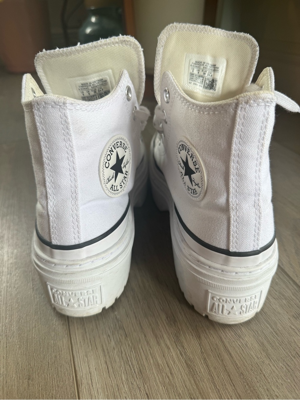 White High-Top Platform Chunky Converse Canvas Sneakers - Picture 4 of 6